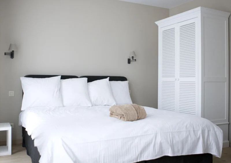 Flamant MARIE Kleiderschrank 2 Tüeren, weiss